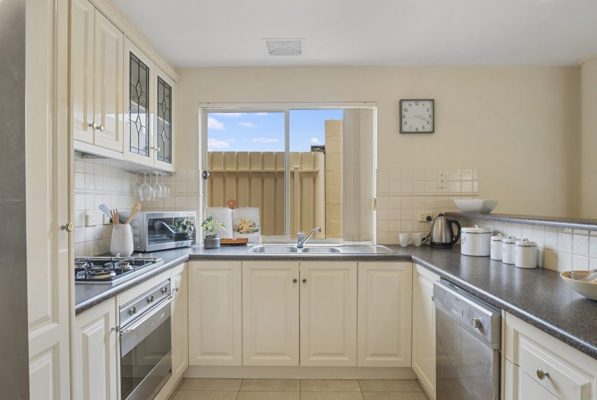 010_Open2view_ID560454-1B_Mitchell_Street__Glengowrie