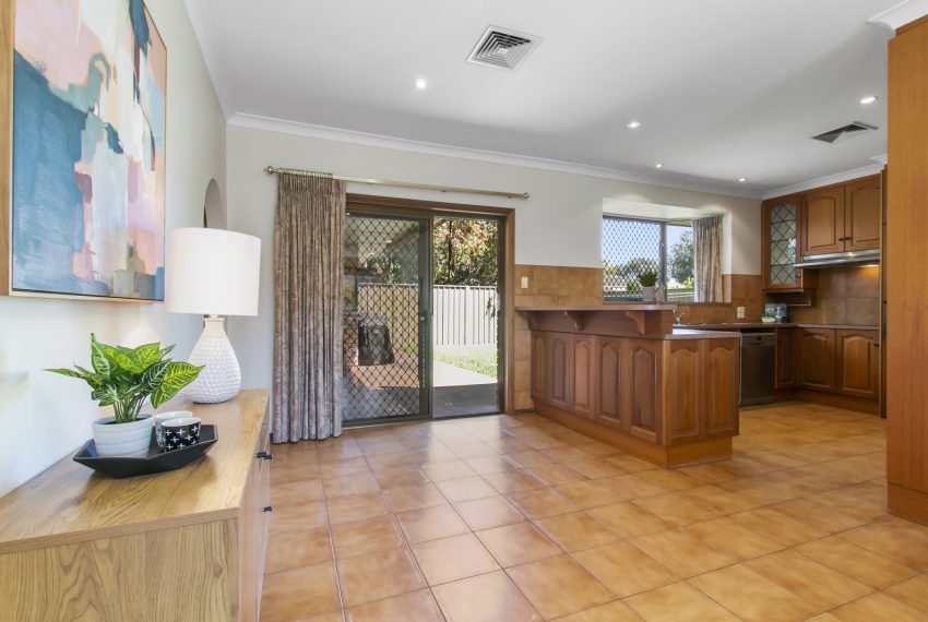 011_Open2view_ID721449-5_Hersey_Court__Marion