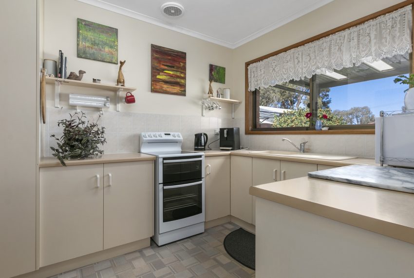 006_Open2view_ID724012-3_6_Milnes_Road__Strathalbyn