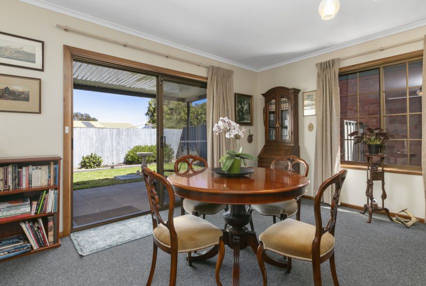 009_Open2view_ID724012-3_6_Milnes_Road__Strathalbyn