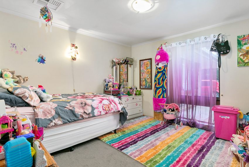 016_Open2view_ID730210-19_Seeger_Drive__Morphett_Vale