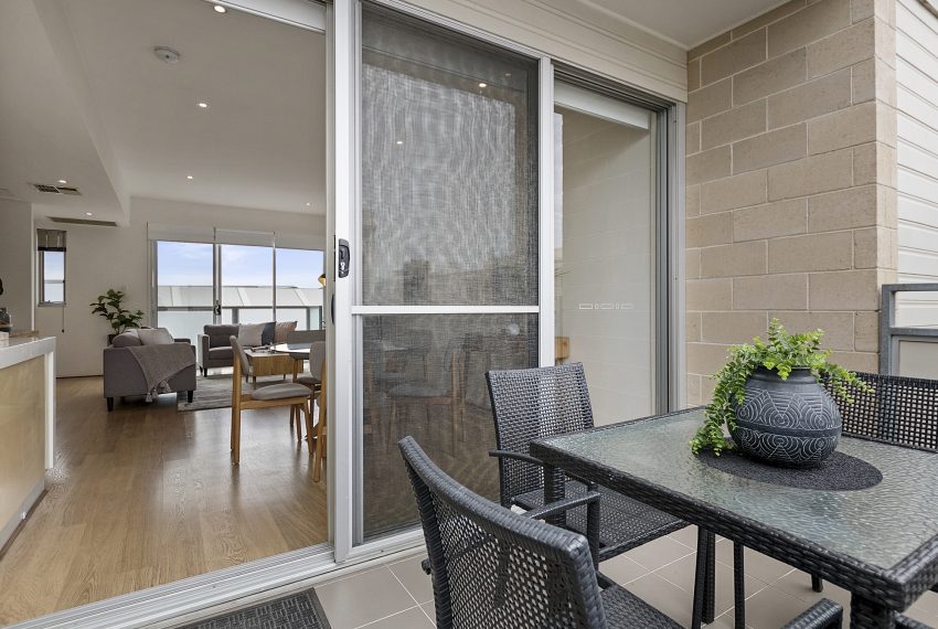 026_Open2view_ID752471-77A_Lipson_Street__Port_Adelaide
