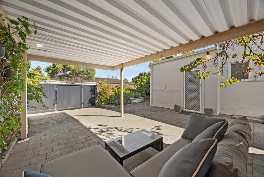 037_Open2view_ID1008108-14_Bristol_Street__Glenelg_South