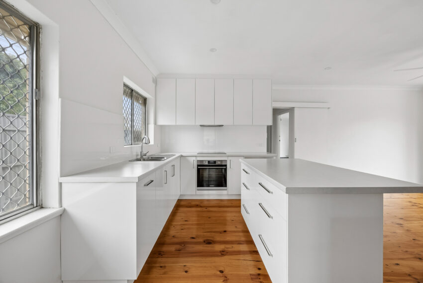 018_Open2view_ID1033966-Unit_7_77_Wattlebury_Road__Lower_Mitcham - Copy