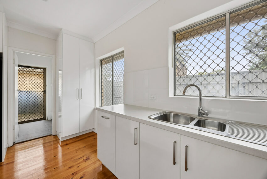 021_Open2view_ID1033966-Unit_7_77_Wattlebury_Road__Lower_Mitcham